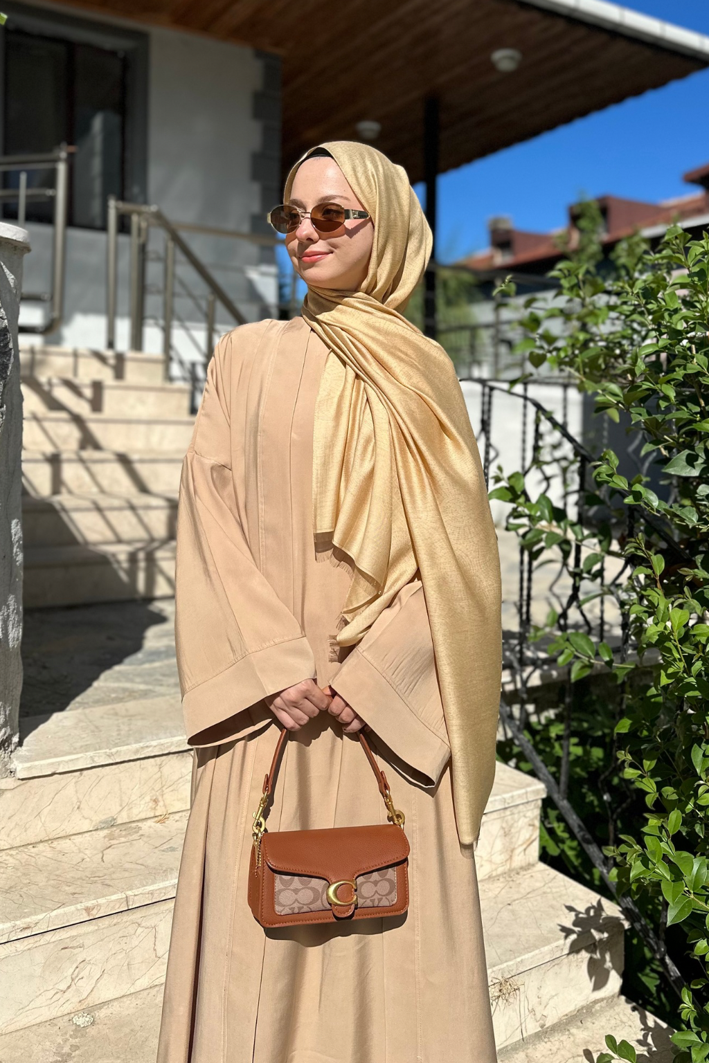 Cupra İç Elbiseli Abaya Bej