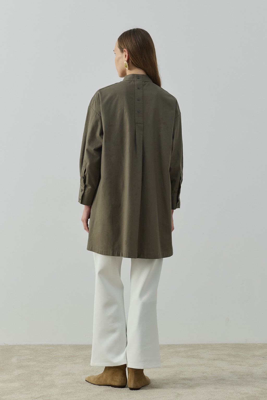 Gizli Cepli Hakim Yaka Gömlek Haki