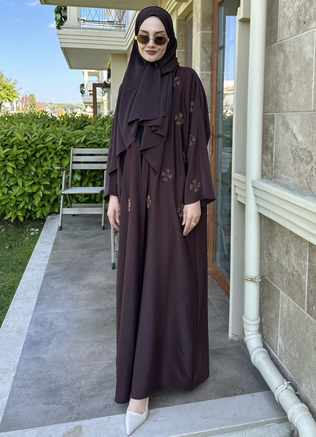 Naira Abaya Kahverengi Büyük Desen 