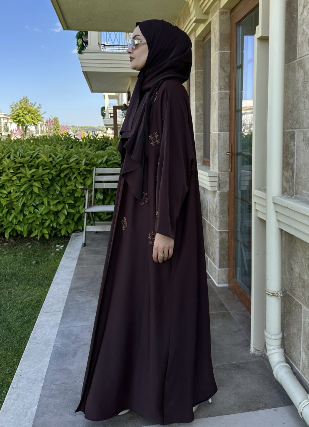 Naira Abaya Kahverengi Büyük Desen 