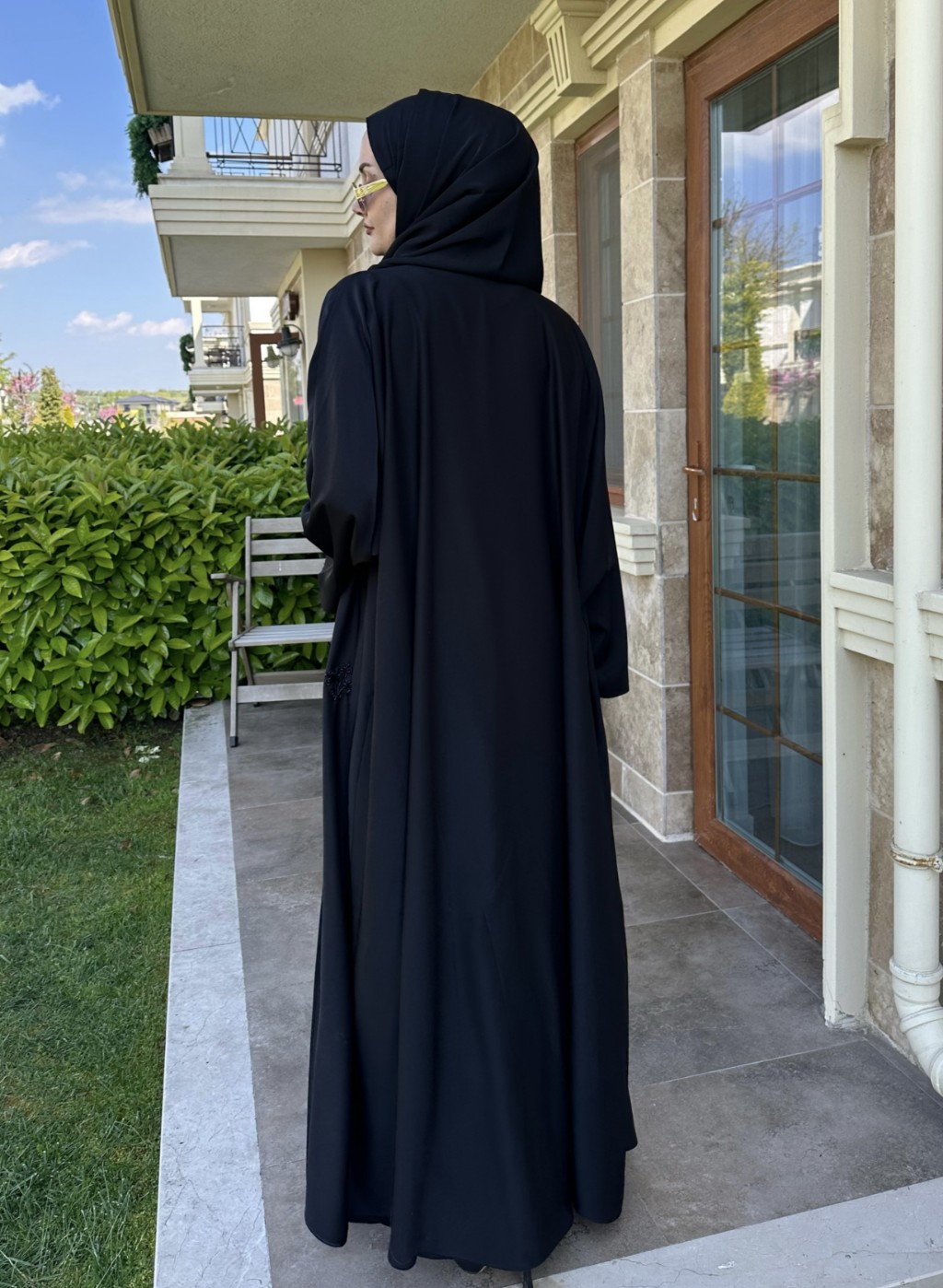 Naira Abaya Siyah Büyük Desen 
