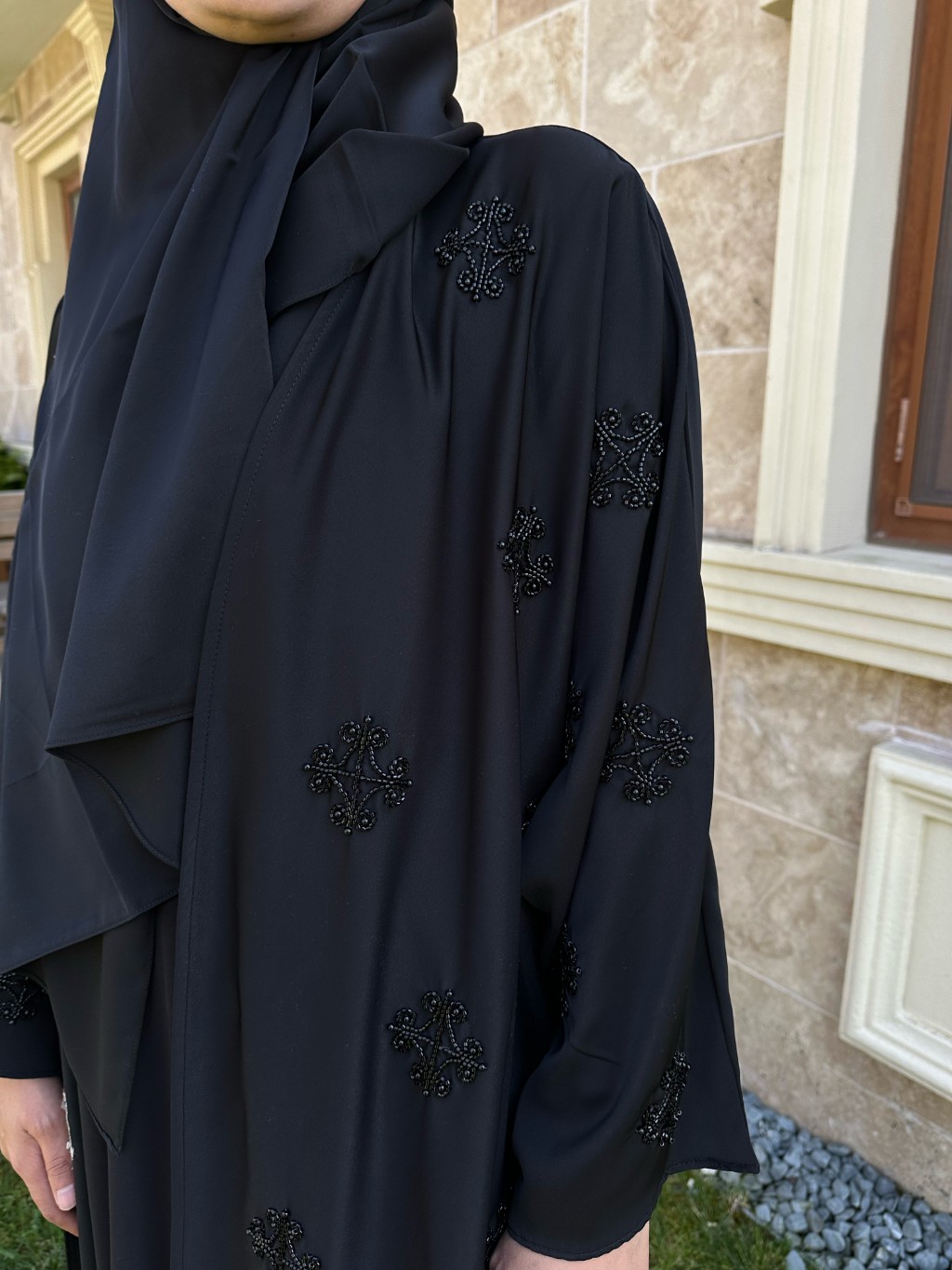 Naira Abaya Siyah Büyük Desen 