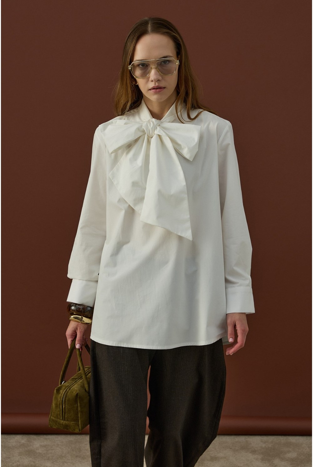 Premium Yaka Detaylı Gömlek Beyaz