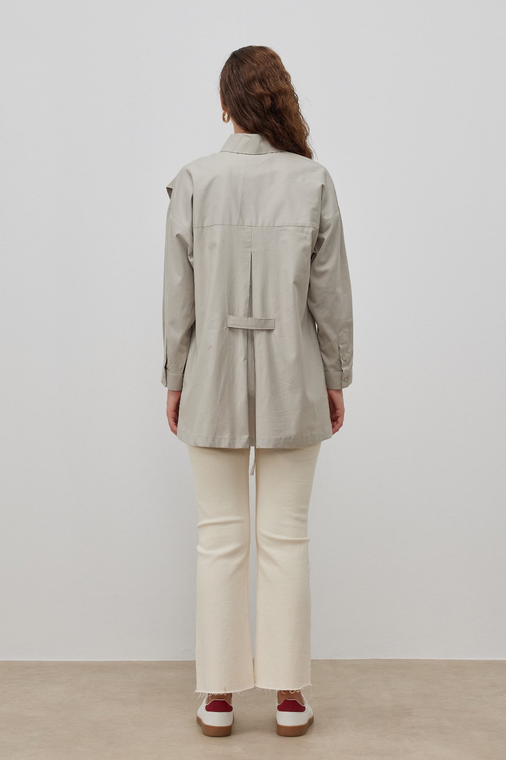 Şeritli Gömlek Taş