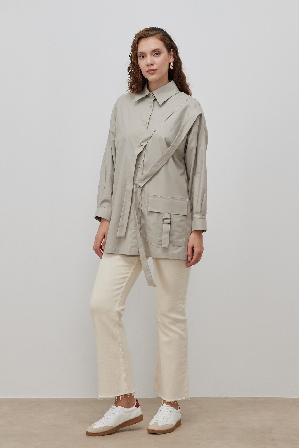 Şeritli Gömlek Taş